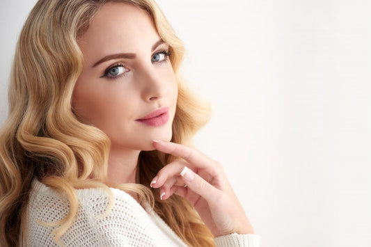Queda de Cabelo e Unhas Quebradiças: Quais os motivos?
