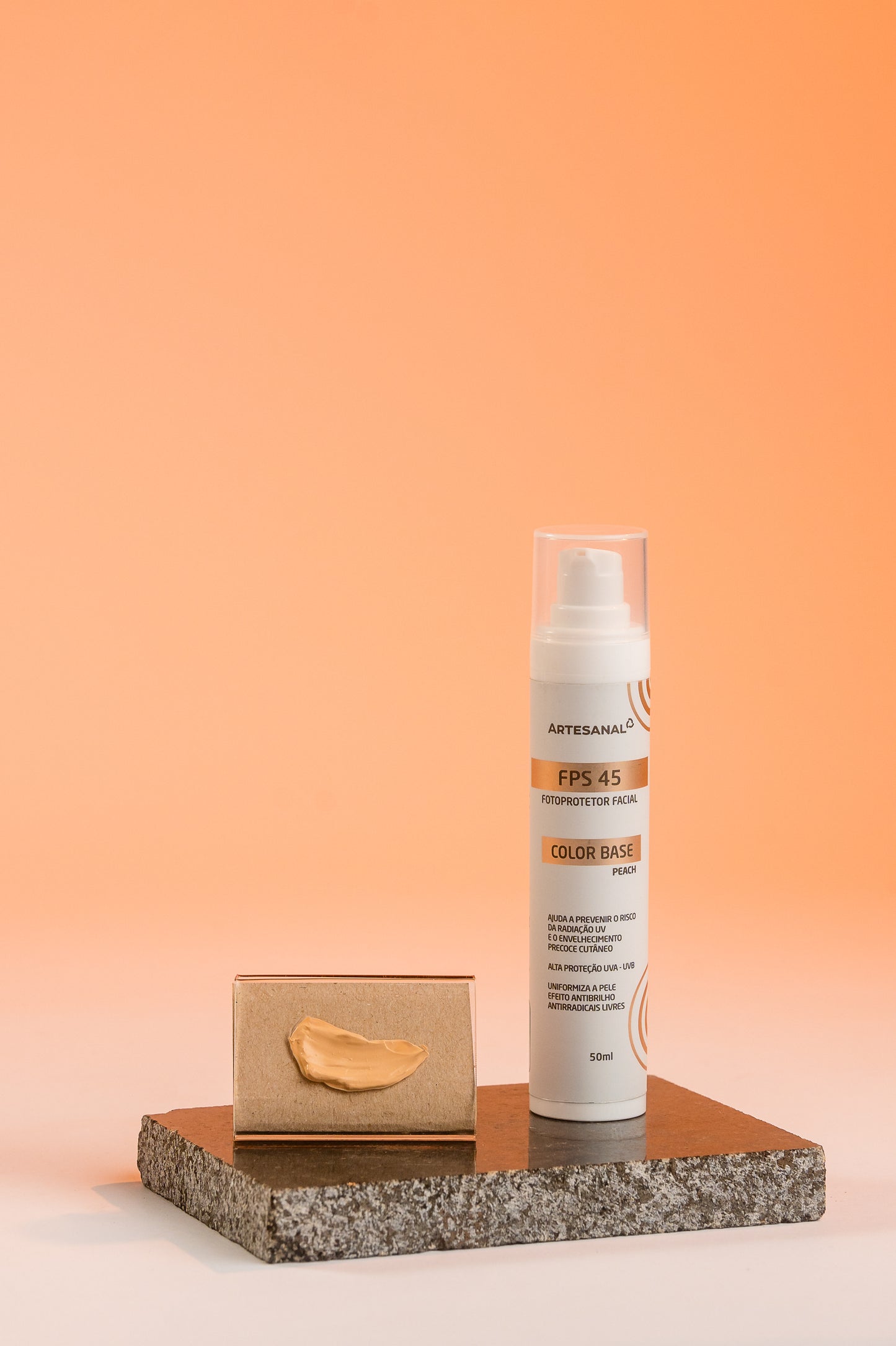 Protetor Solar Facial Efeito Base Fps45 Bege - Pele Morena - HEALTHLINE | Suplementos e Nutracêuticos